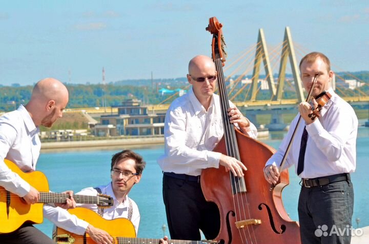 Манушмануш