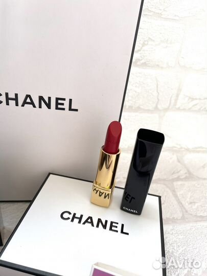 Набор Chanel с помадой