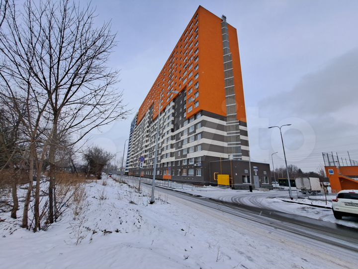 1-к. квартира, 37 м², 13/18 эт.