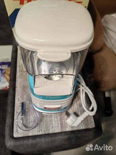 Попкорница / аппарат для приготовления попкорна