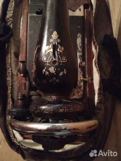 Швейная машина Singer