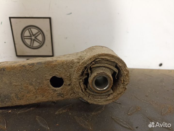 Рычаг задний поперечный для Nissan Maxima A32