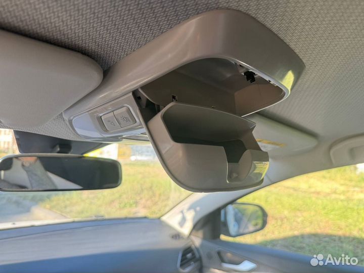 Очечник LADA vesta ng