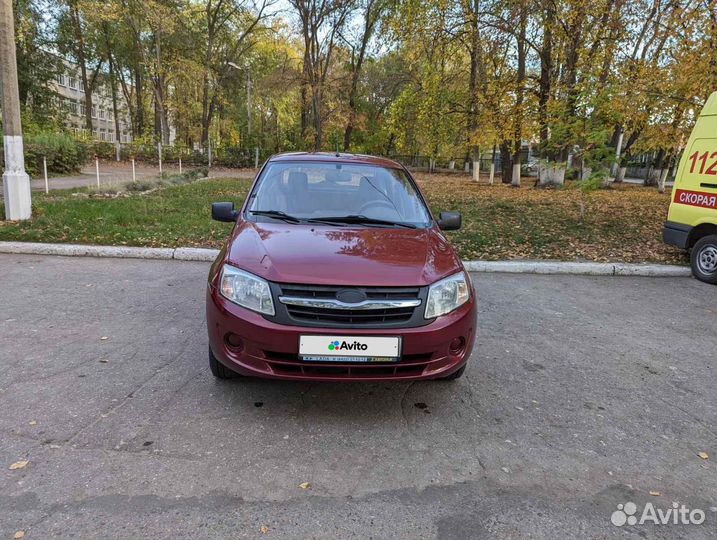 LADA Granta 1.6 МТ, 2013, 76 317 км