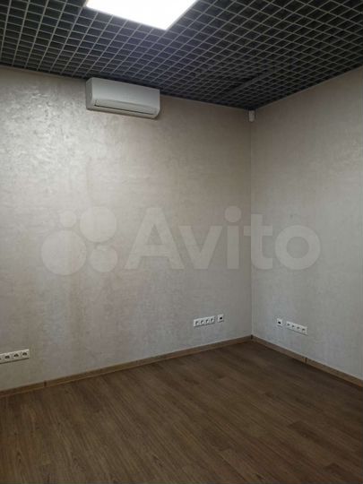 Офис, 12 м²
