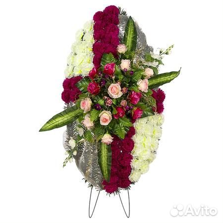 Ритуальные венки и корзины