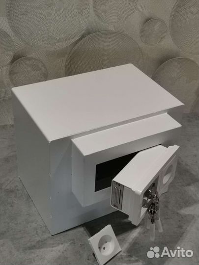 Сейф-розетка