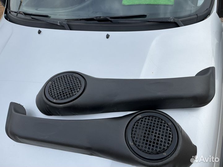 Комплект музыки в машину