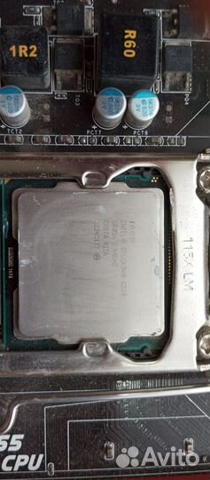 Материнская плата с процессором