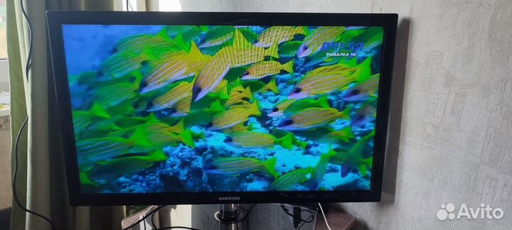 Телевизор Рабочий Samsung ue32d4003bw