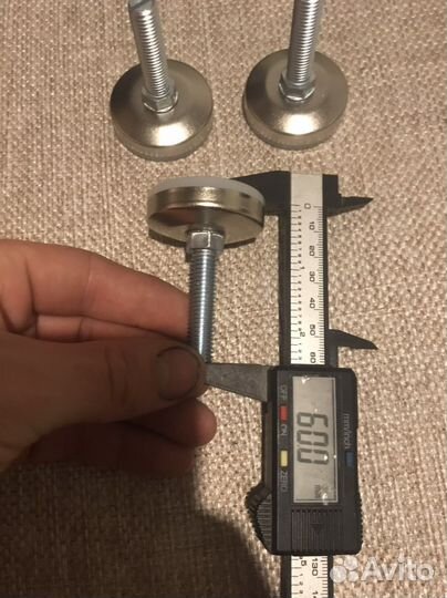 Ножки для мебели и стеллажей