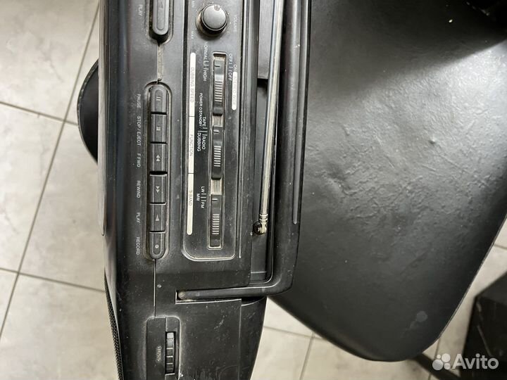 Магнитола Aiwa recorder стерео радио 2-х кассеты