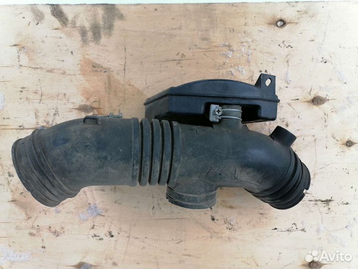 Патрубок Land Cruiser Prado 90