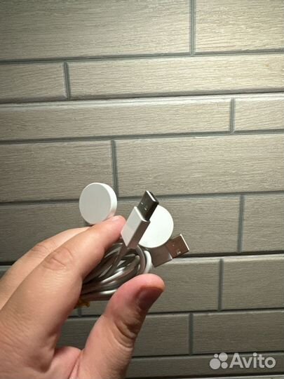 Зарядка для apple watch 2 шт по цене 1