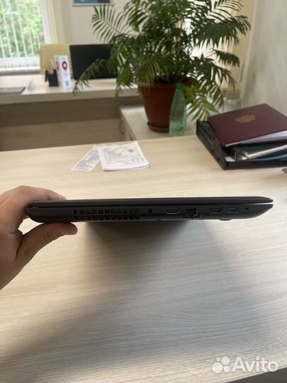 Ноутбук lenovo