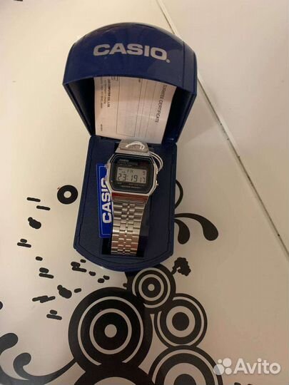 Электронные часы casio