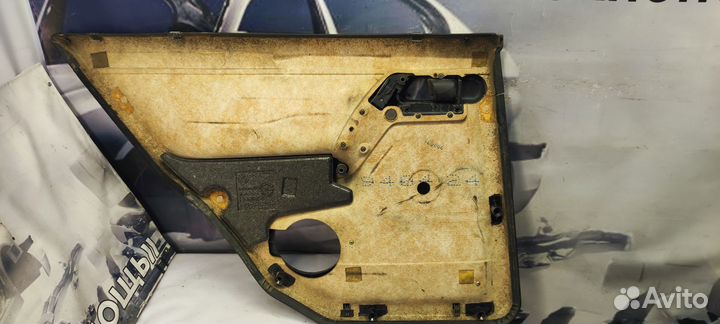 Дверные карты Volkswagen Golf 3