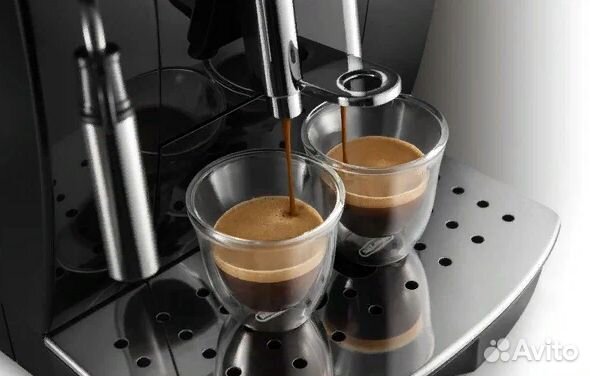 Кофемашина DeLonghi ecam 22.114 B