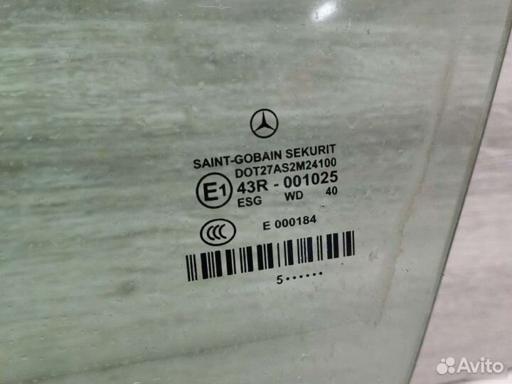 Стекло двери Mercedes E W211