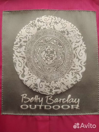 Полупальто осеннее Betty Barclay