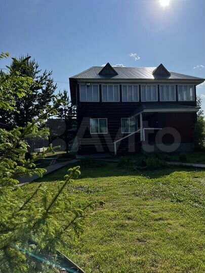 Дом 240 м² на участке 20 сот.