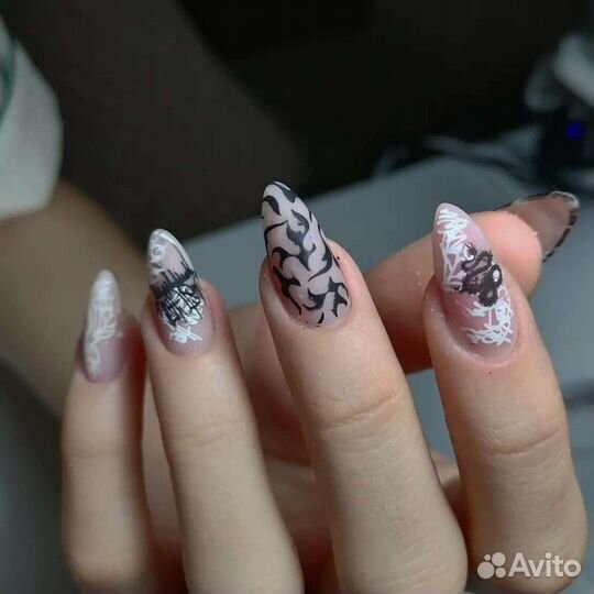 Мастер маникюра