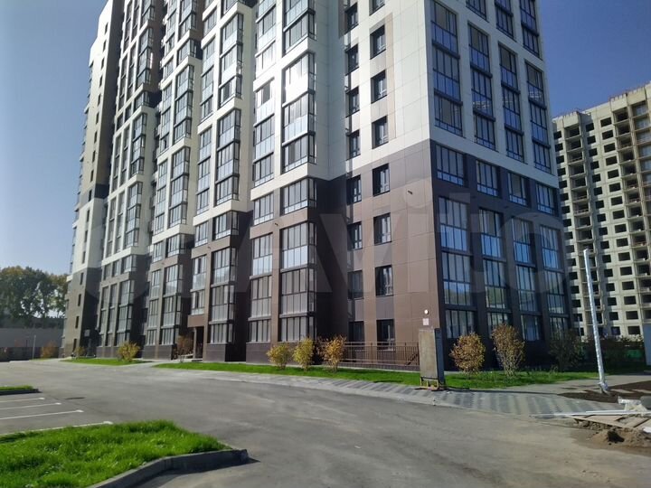 2-к. квартира, 64,6 м², 2/17 эт.