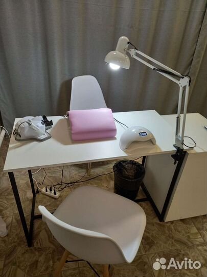 Рабочее место в бьюти-коворкинге