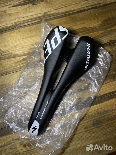 Велосипедное седло Specialized