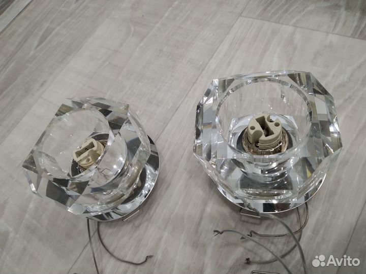 Светильник потолочный точечный