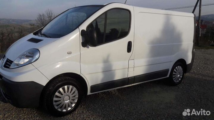 Кузов Renault trafic 2 1.9