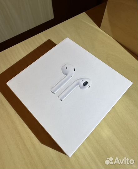 Новые наушники Apple Airpods 2