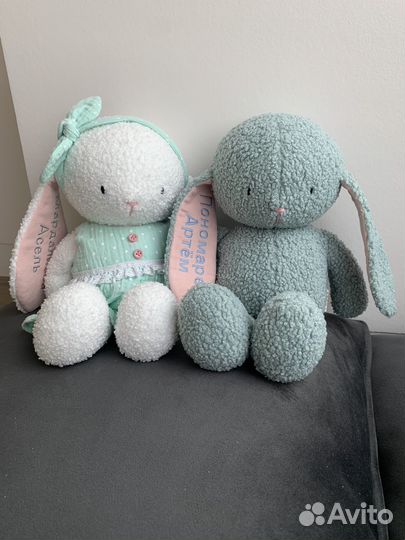 Метрика вышивка, машинная вышивка