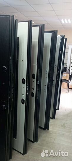 Входная дверь