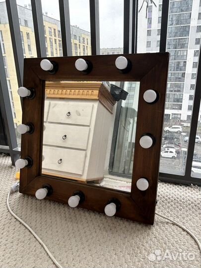 Гримерное зеркало