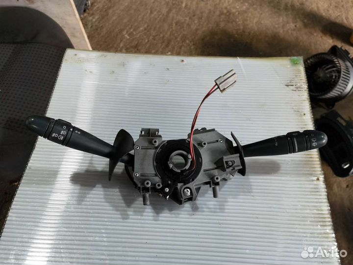 Подрулевой переключатель renault scenic 1