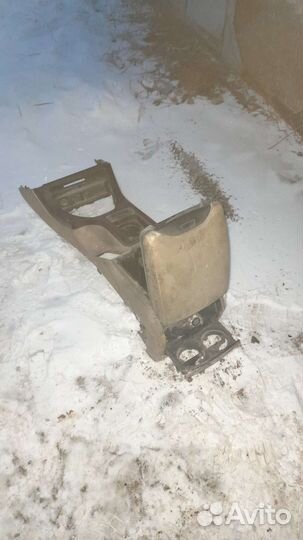 Подлокотник бмв х5 е53