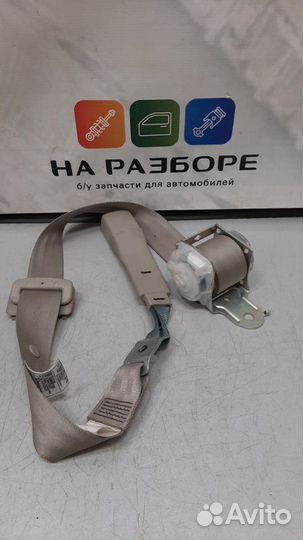 Ремень безопасности задний Toyota Camry XV40