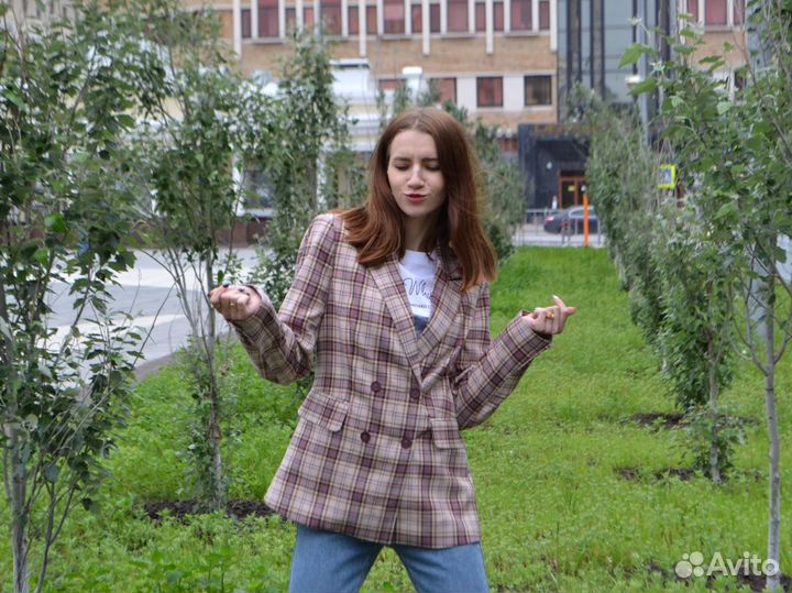 Стилист имиджмейкер по подбору одежды