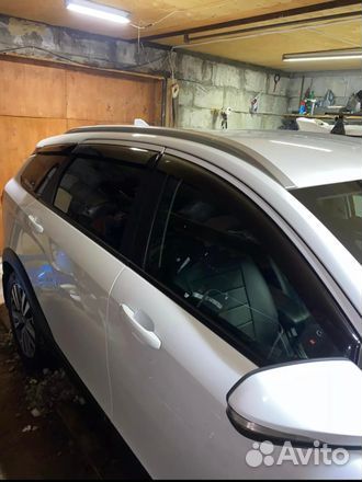 Дефлектор окон на весту