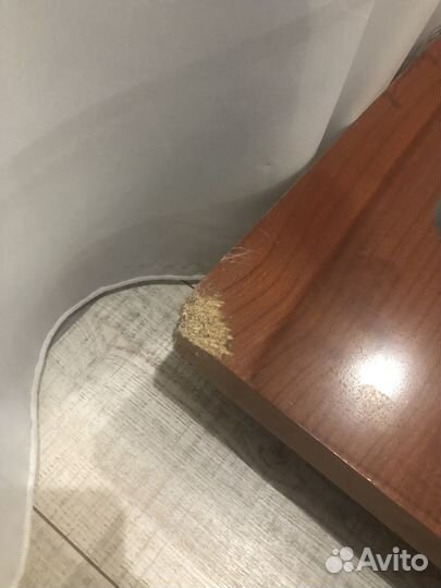 Журнальный столик