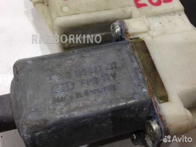 Моторчик заднего левого стеклоподъемника
