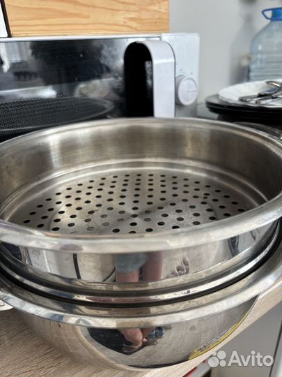 Тарелки,бокалы,кастрюли, мантышница и другое