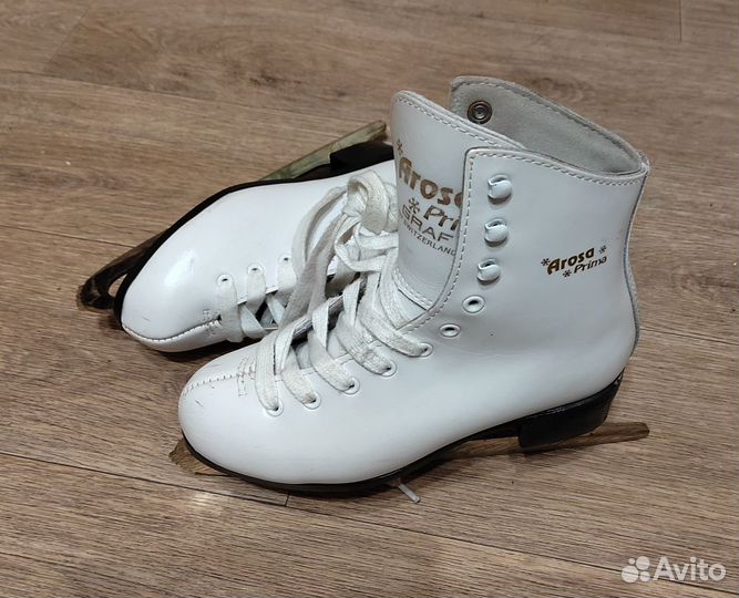 Коньки фигурные, детские