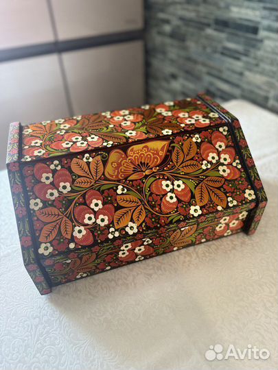 Хлебница деревянная