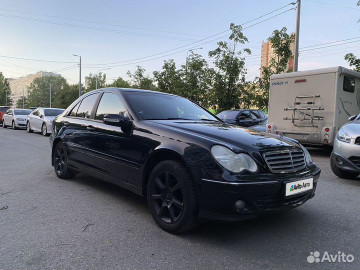 Mercedes-Benz C-класс 1.8 AT, 2004, 276 000 км