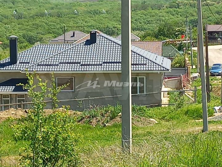 Дом 184,5 м² на участке 9,8 сот.