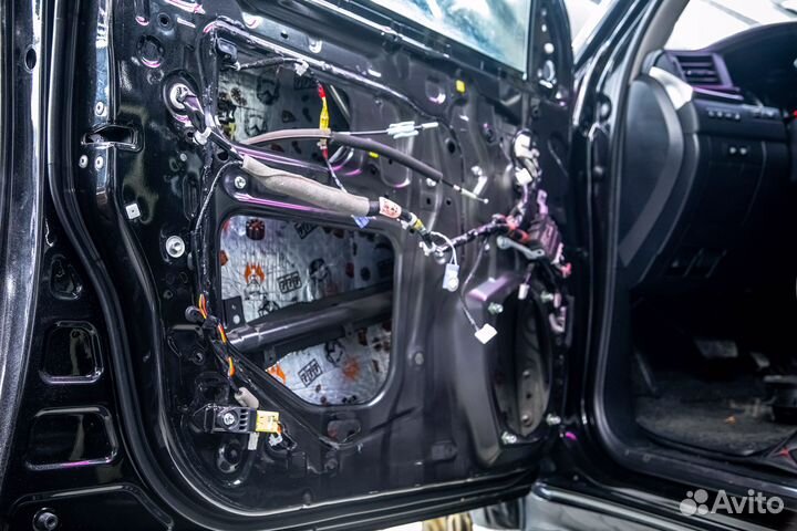 Шумка 4 двери камри