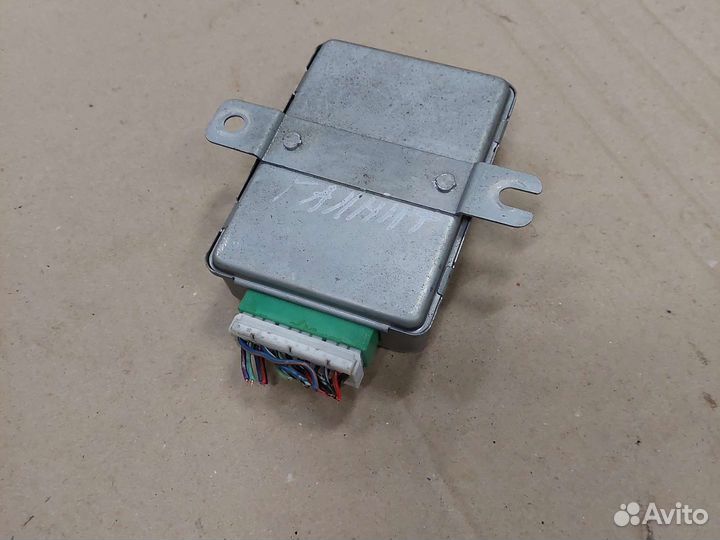 Блок круиз контроля Mitsubishi Galant 8