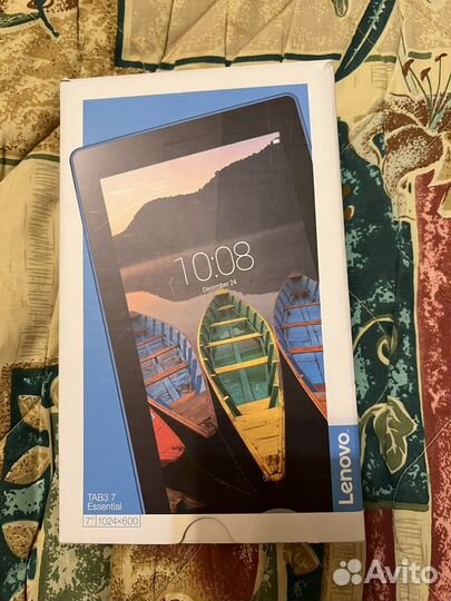 Планшет Lenovo tab3 7